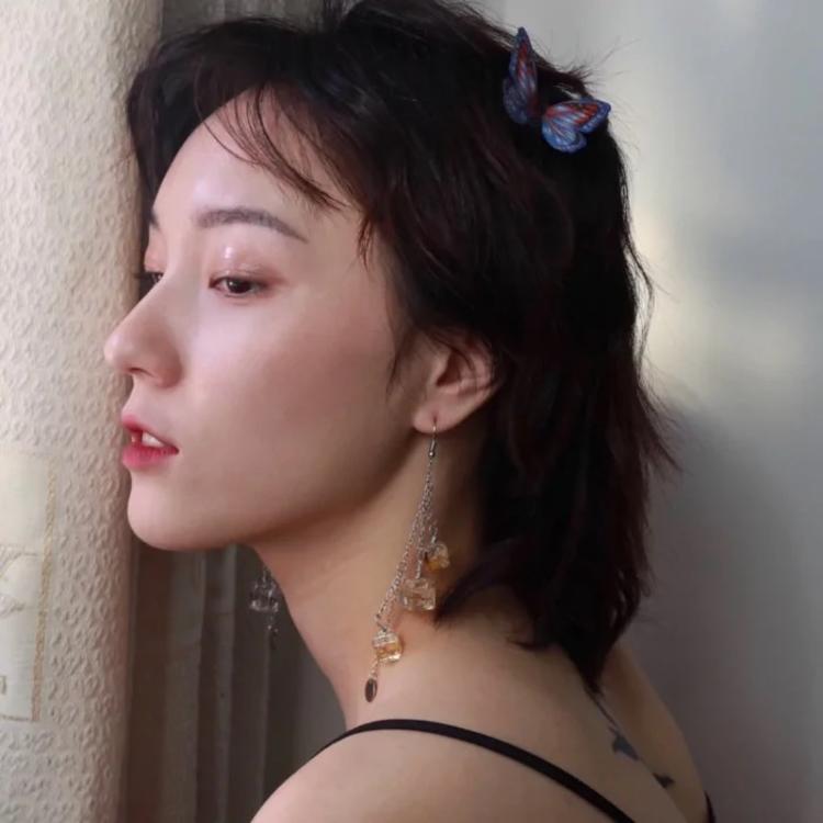 阿南敦子（饰 久保太太） - 悬疑剧集完整在线观看 - 客户端直播